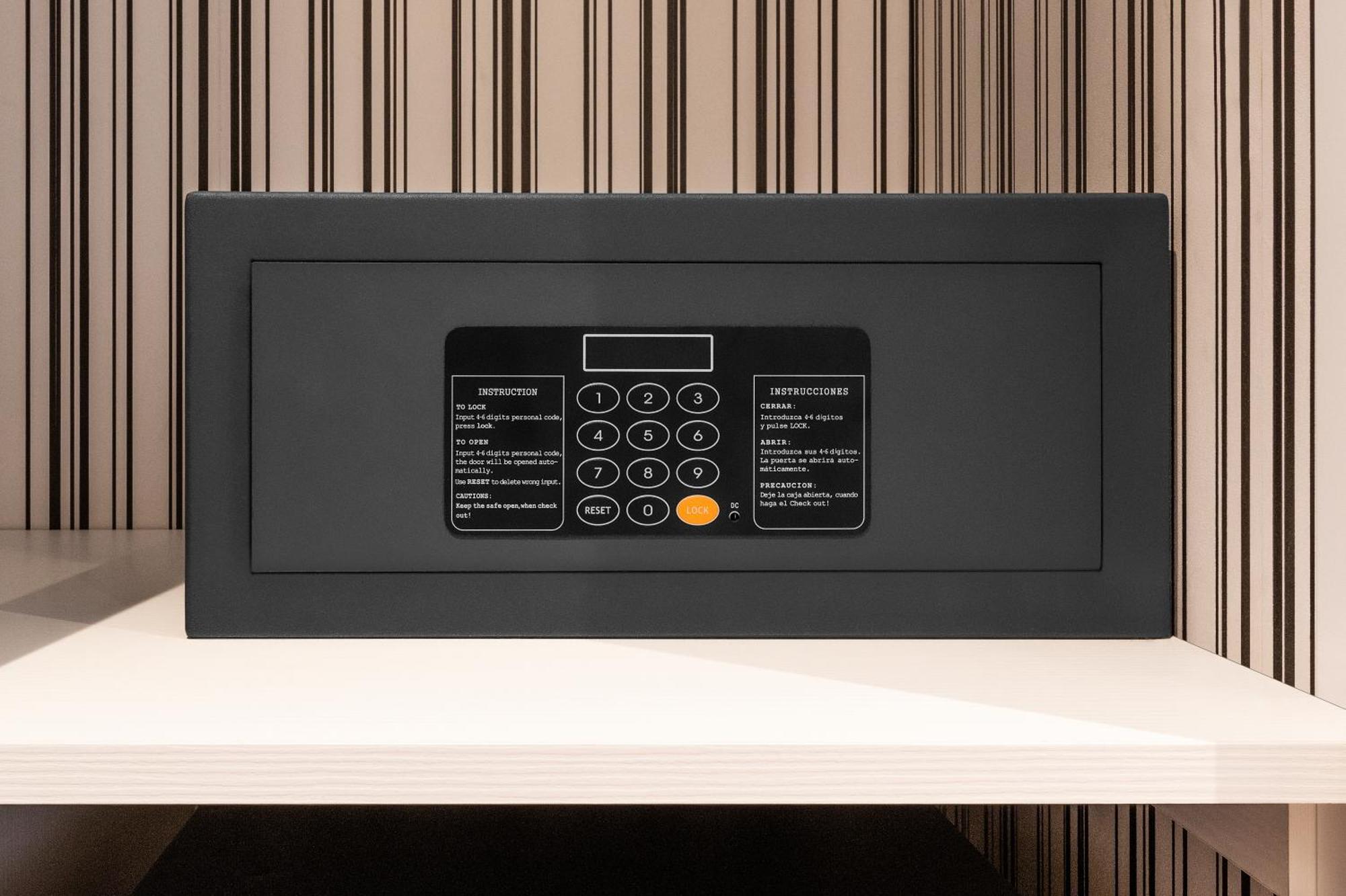 Triple Room (3 Adults),1587496709:JPEG