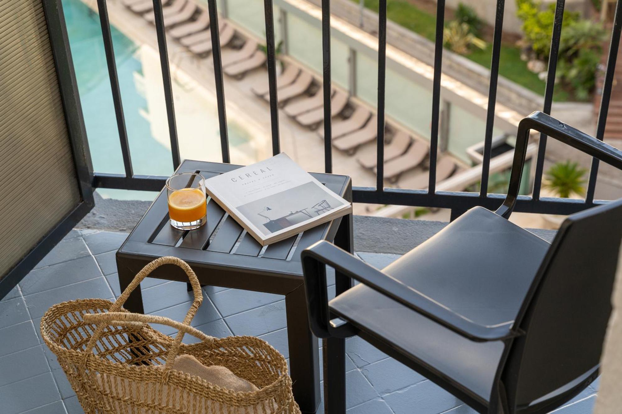 Double Room with Balcony (2 Adults + 1 Child)