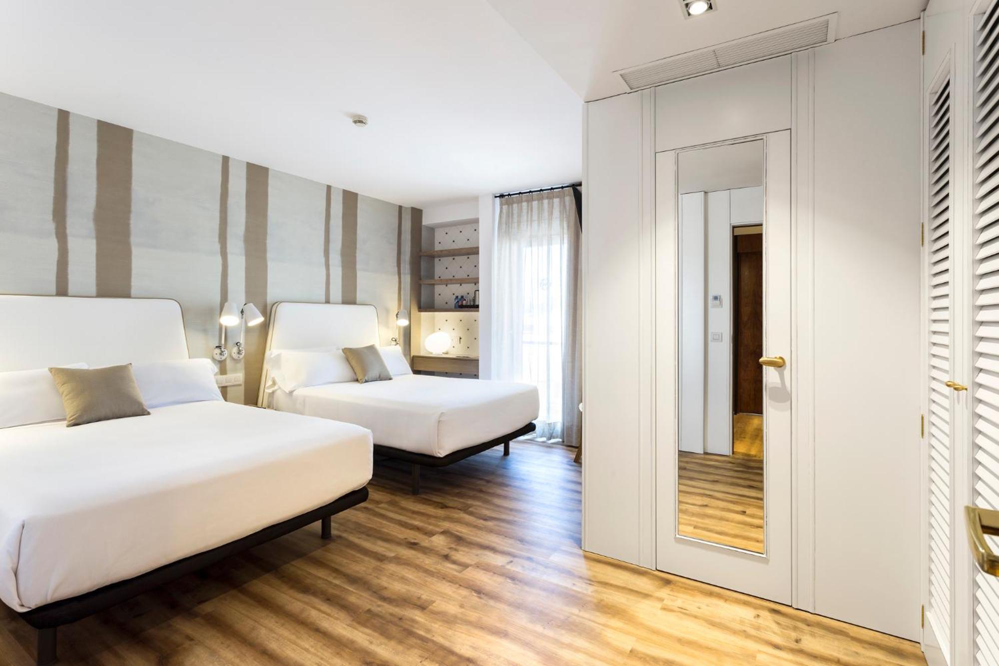 Comfort Quadruple Room