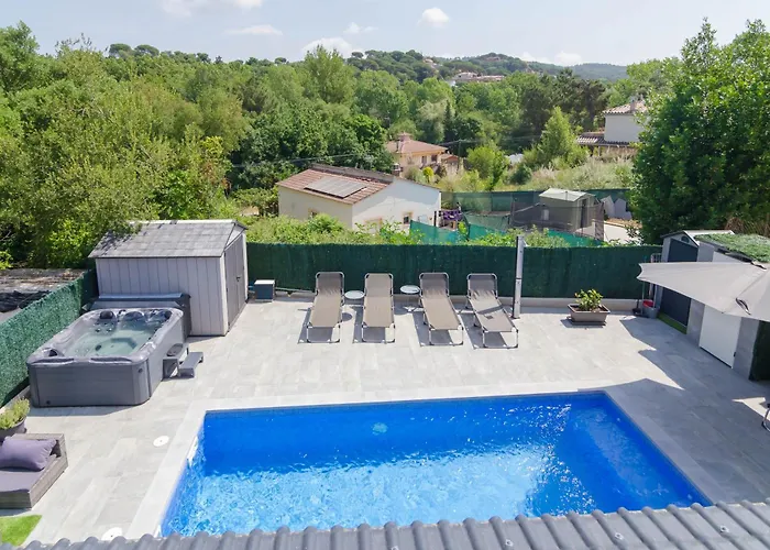 Lodge: Villa Karina Lloret De Mar